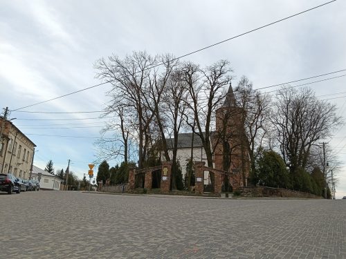 „Kościół w Przedborzu – usługi detektywistyczne Przedbórz”