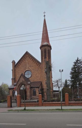 Kościół w Gomunicach – usługi detektywistyczne Gomunice